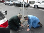 Mike & les putting together the tripod